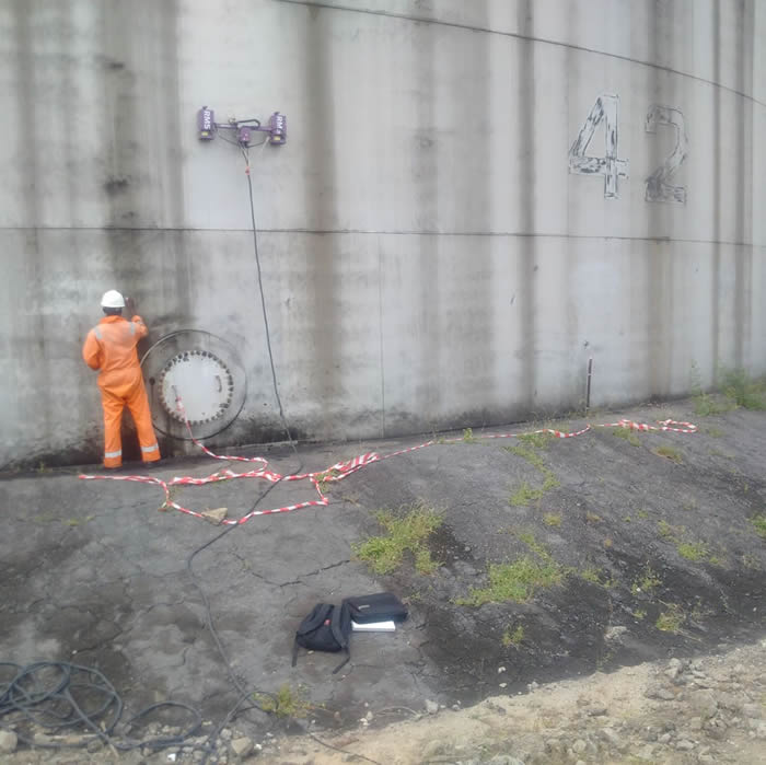 Aboveground Storage Tank Cleaning